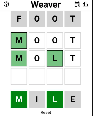 Letter transformation in Weaver Game